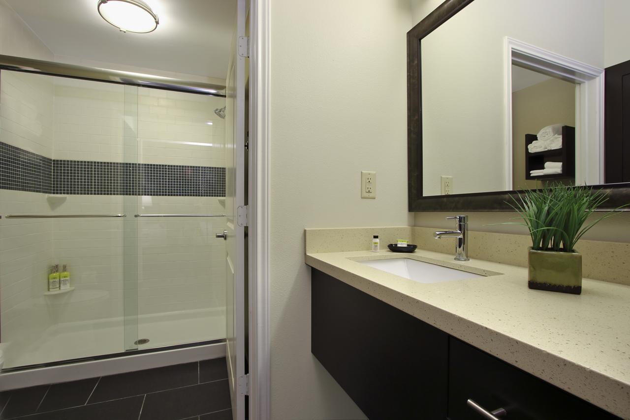 Staybridge Suites Houston W - Westchase Area Exteriör bild